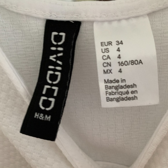 Dress - Picture 4 of 4